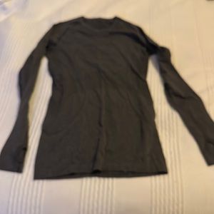 Lululemon top size 6 grey